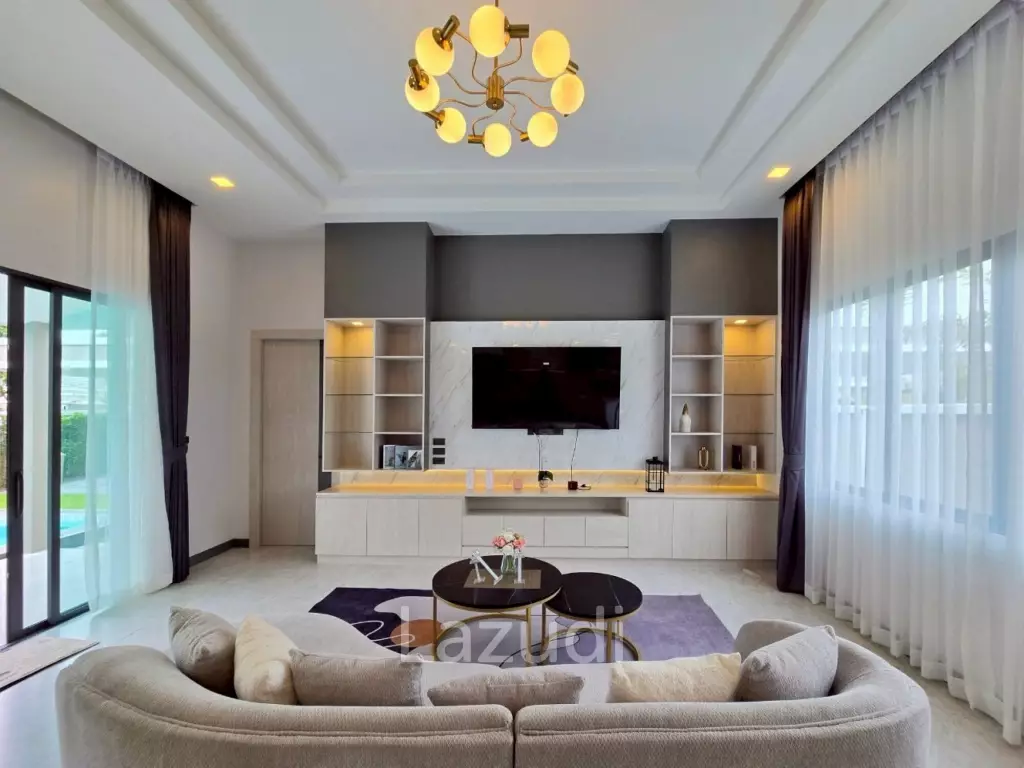 3 Beds 4 Baths 224 SQ.M. Pool Villa In Pong