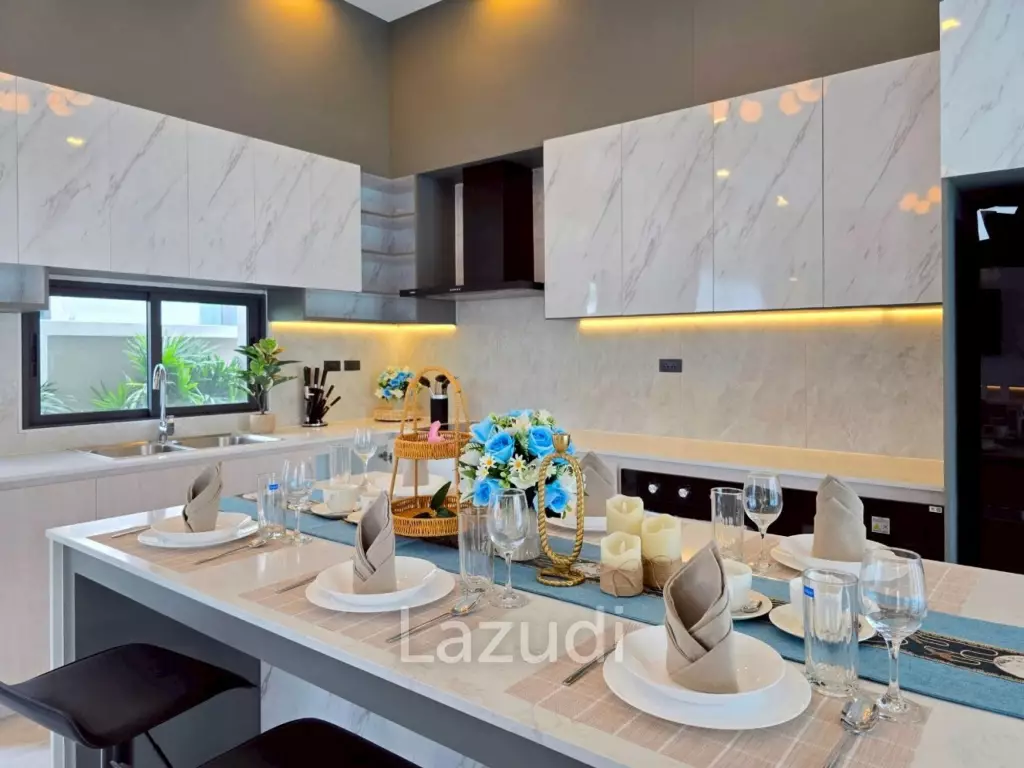 3 Beds 4 Baths 224 SQ.M. Pool Villa In Pong