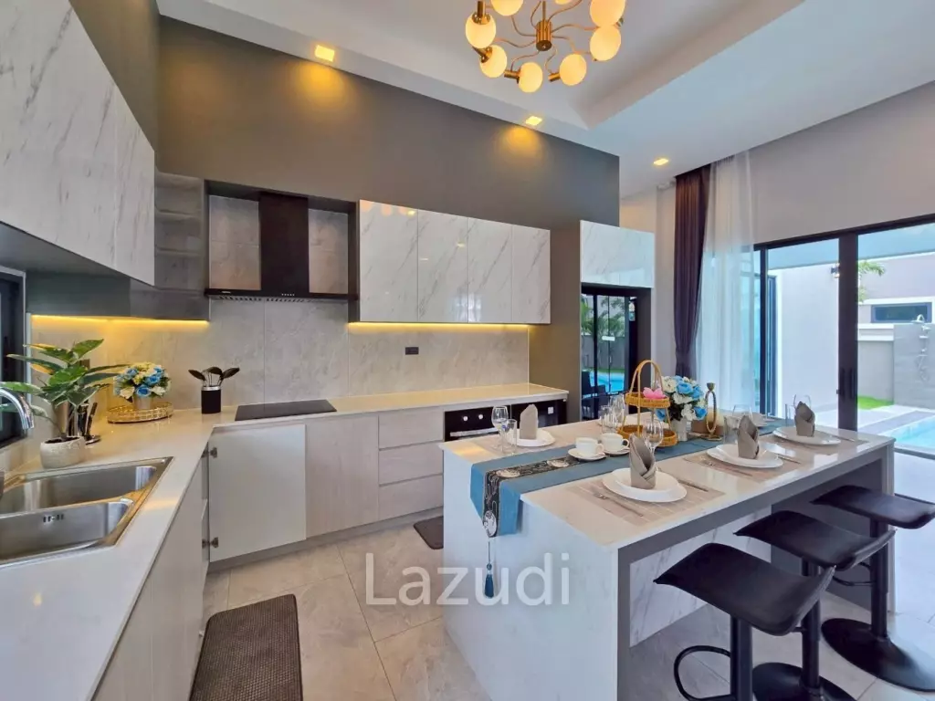 3 Beds 4 Baths 224 SQ.M. Pool Villa In Pong