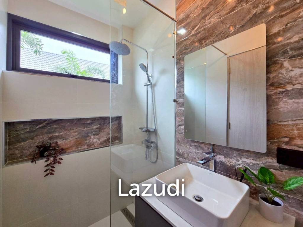 3 Beds 4 Baths 224 SQ.M. Pool Villa In Pong