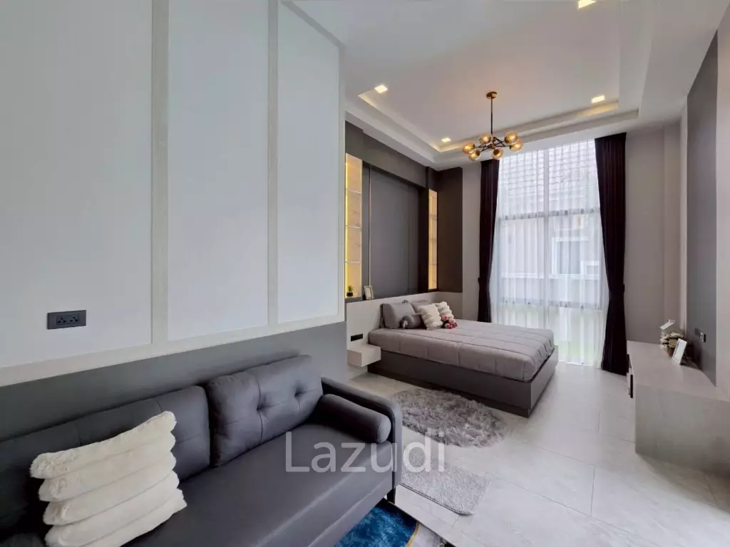 3 Beds 4 Baths 224 SQ.M. Pool Villa In Pong