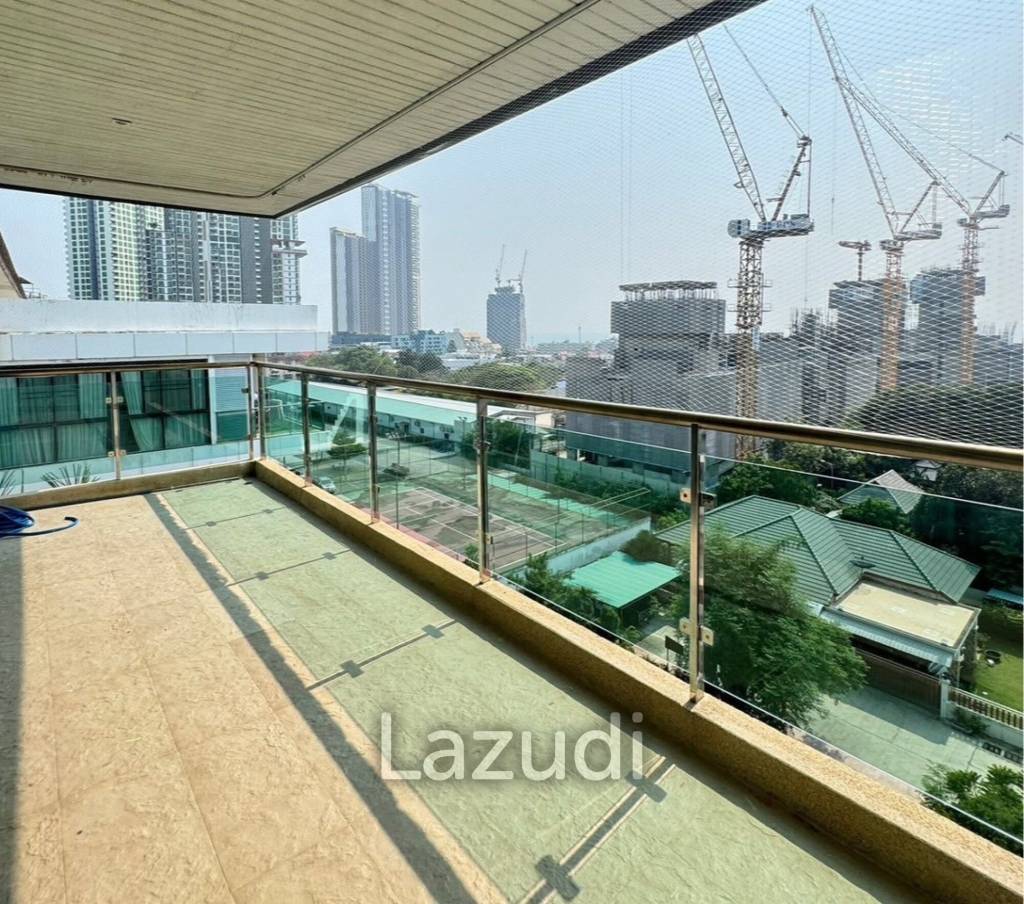 2 Beds 3 Baths 140 SQ.M. Gardenia Pattaya