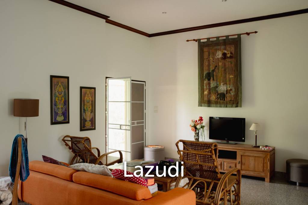 RESORT 5 VILLAS WITH BIG LAND PLOT FOR SALE