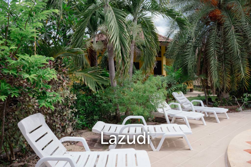 RESORT 5 VILLAS WITH BIG LAND PLOT FOR SALE