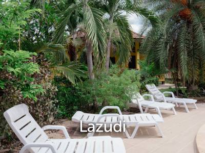 RESORT 5 VILLAS WITH BIG LAND PLOT FOR SALE