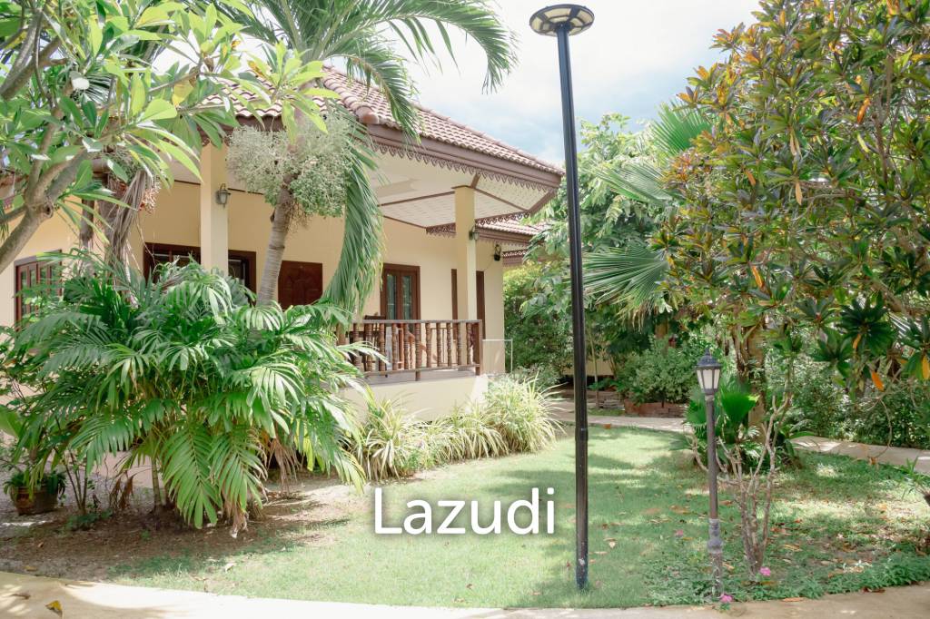 RESORT 5 VILLAS WITH BIG LAND PLOT FOR SALE