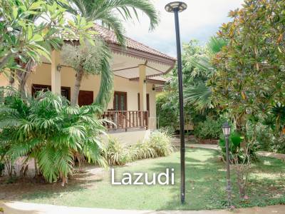 RESORT 5 VILLAS WITH BIG LAND PLOT FOR SALE