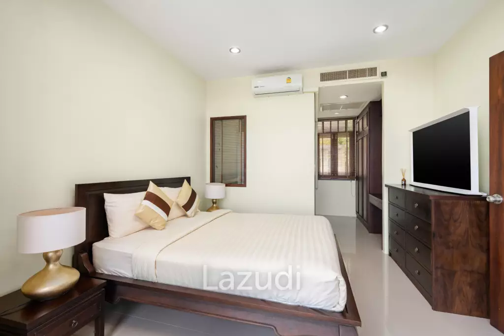 Charming 3-Bedroom Villa with Panoramic Sunset View in Nathon, Koh Samui