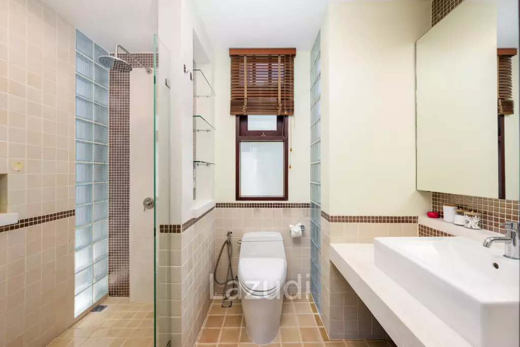 Charming 3-Bedroom Villa with Panoramic Sunset View in Nathon, Koh Samui