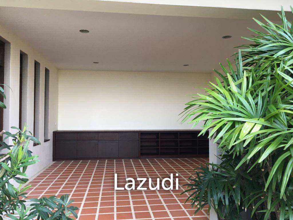 Charming 3-Bedroom Villa with Panoramic Sunset View in Nathon, Koh Samui