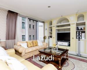 3 Bedroom 3 Bathroom 242 Sq.m Langsuan Ville