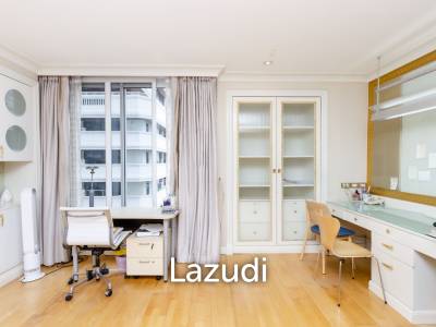 3 Bedroom 3 Bathroom 242 Sq.m Langsuan Ville