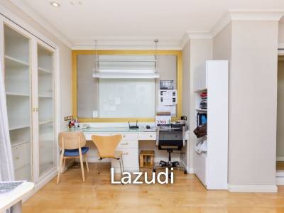 3 Bedroom 3 Bathroom 242 Sq.m Langsuan Ville