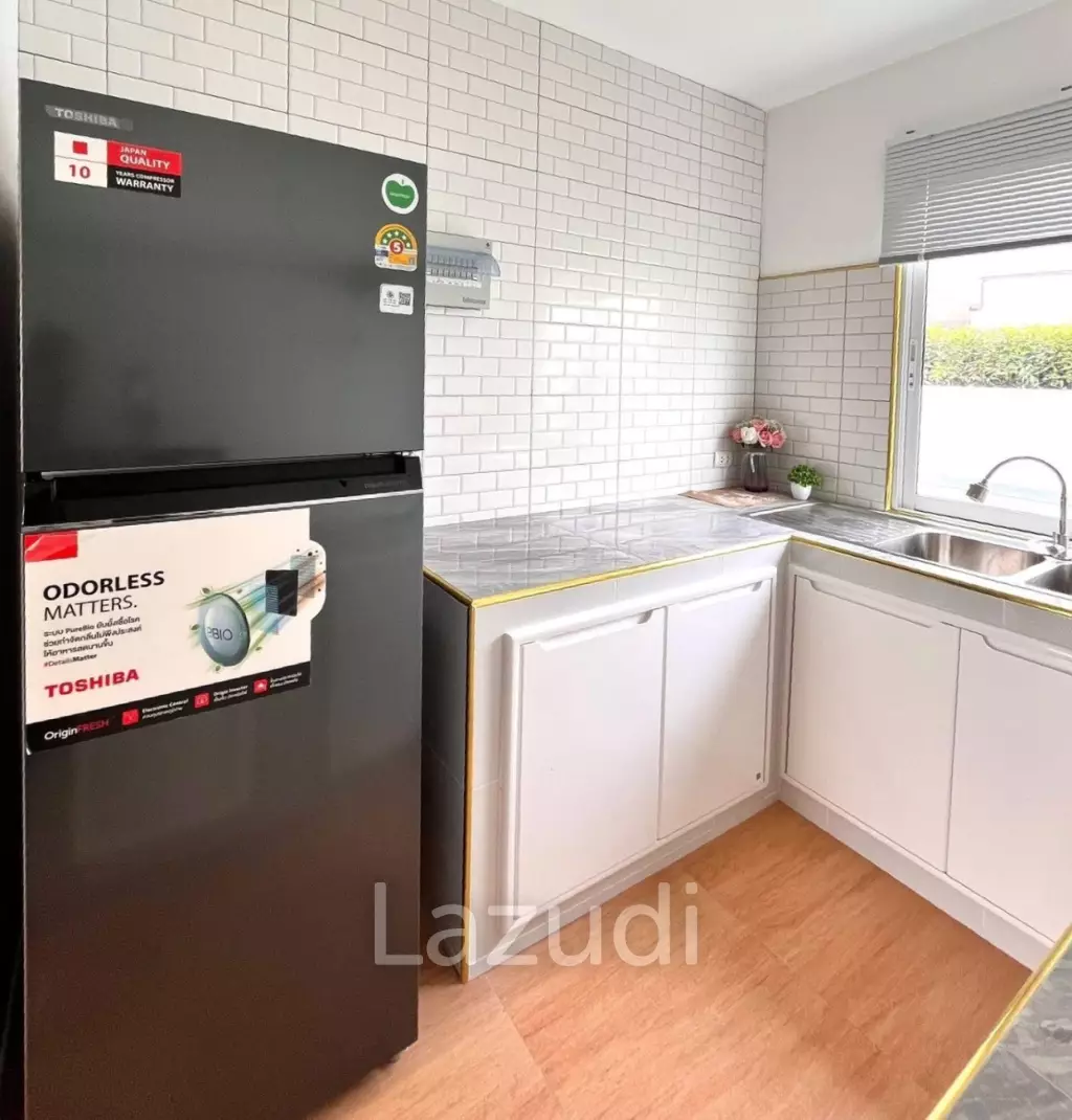 3 Beds 2 Baths 180 SQ.M. Baan Pruksa Nara