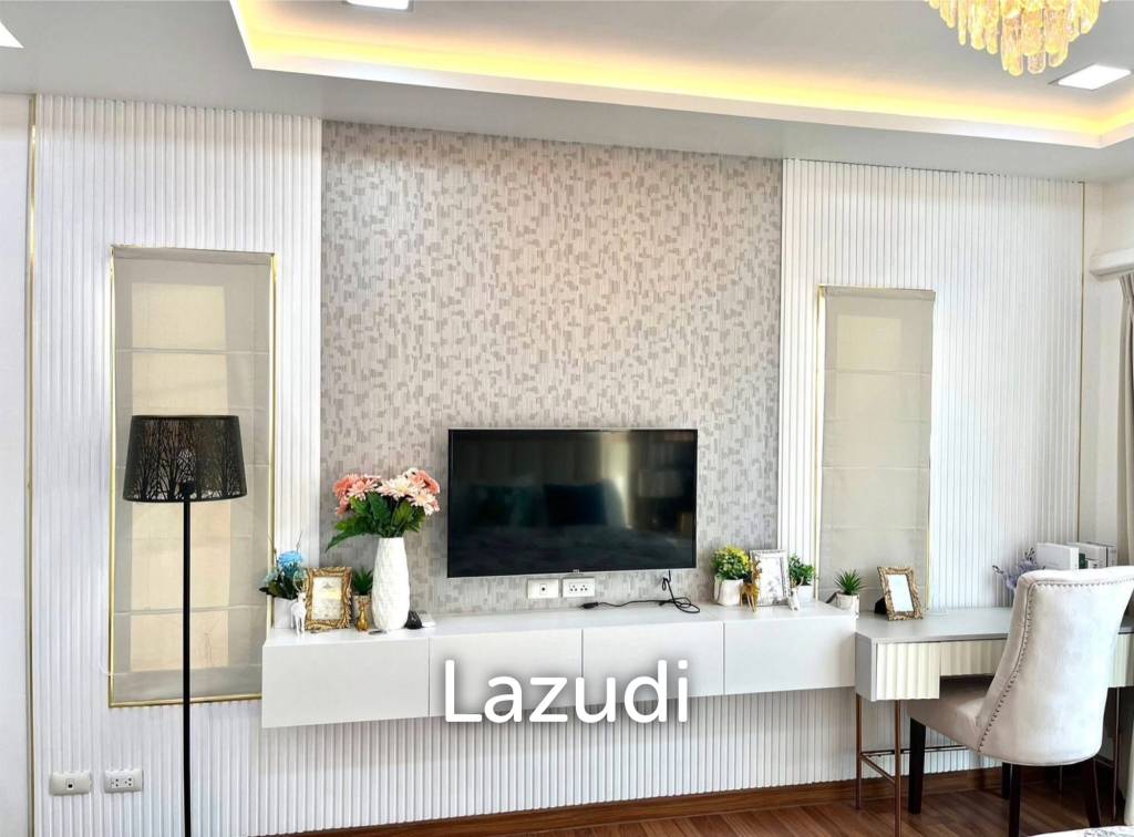 3 Beds 2 Baths 180 SQ.M. Baan Pruksa Nara