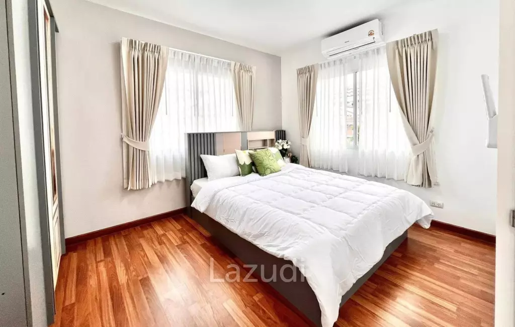 3 Beds 2 Baths 180 SQ.M. Baan Pruksa Nara
