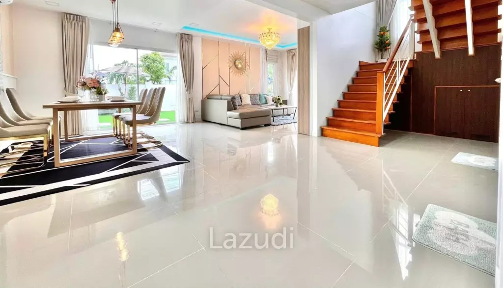 3 Beds 2 Baths 180 SQ.M. Baan Pruksa Nara