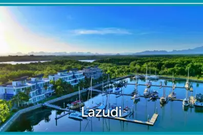 Luxurious 2-Bedroom Apartment with Marina Views