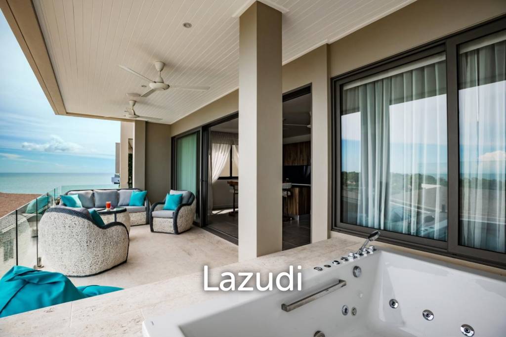 Villa Poseidon’s Penthouse – Luxury Seaside Retreat