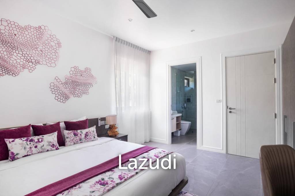 Villa Poseidon’s Penthouse – Luxury Seaside Retreat