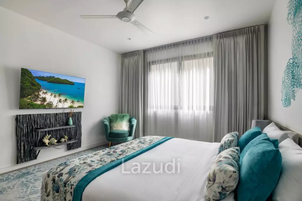 Villa Poseidon’s Penthouse – Luxury Seaside Retreat