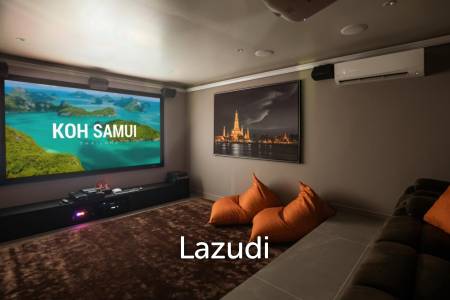 Villa Poseidon’s Penthouse – Luxury Seaside Retreat