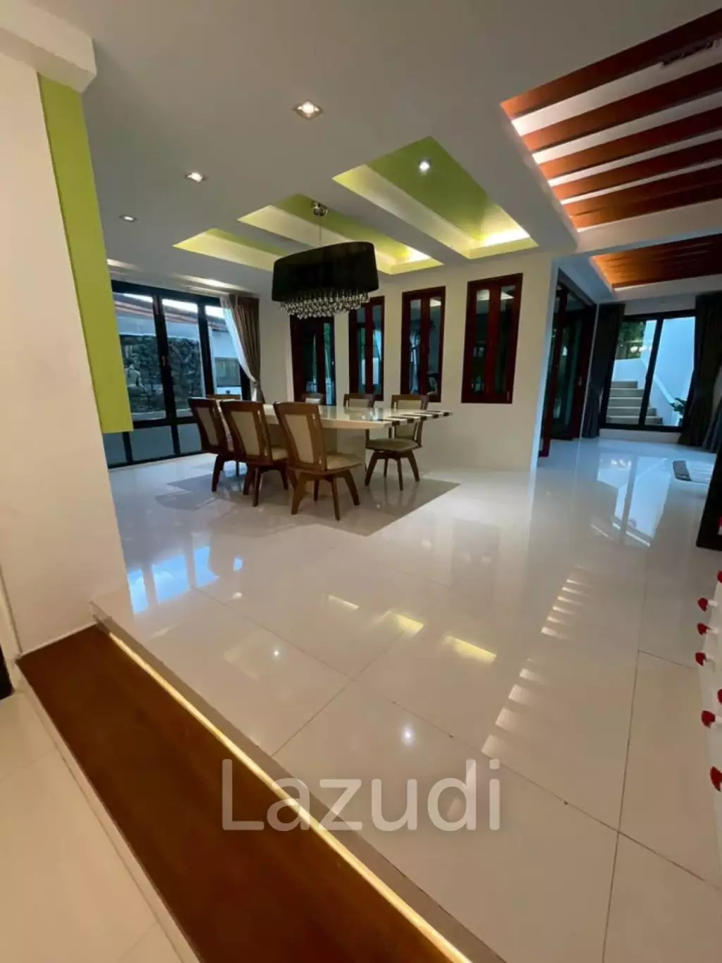 5-Bedroom Pool  Villa For Rent In Paklok