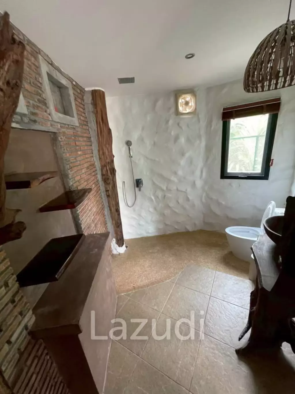 5-Bedroom Pool  Villa For Rent In Paklok