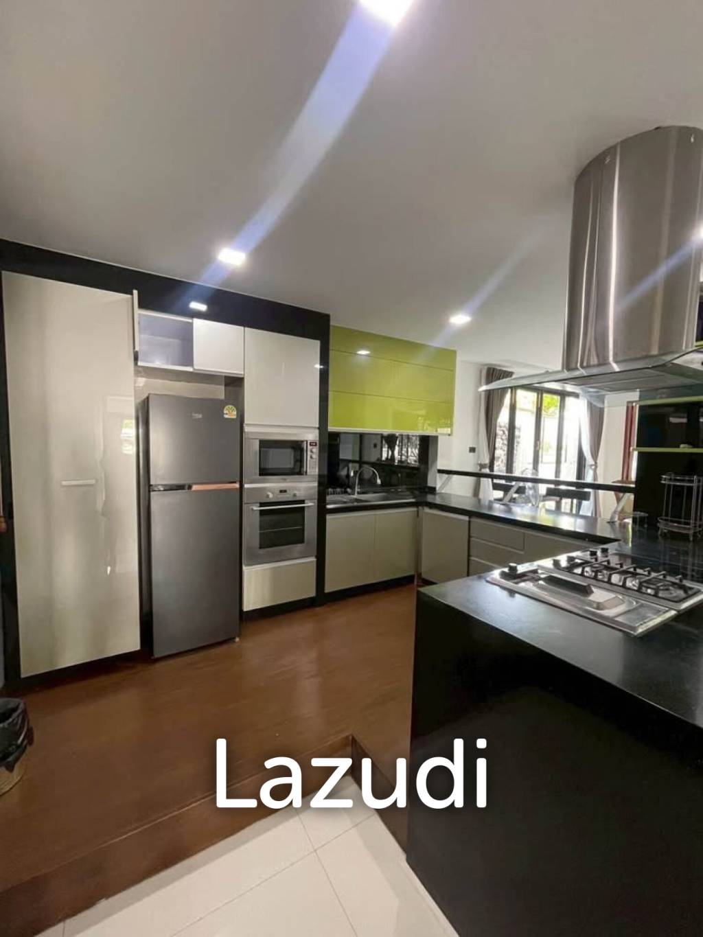 5-Bedroom Pool  Villa For Rent In Paklok
