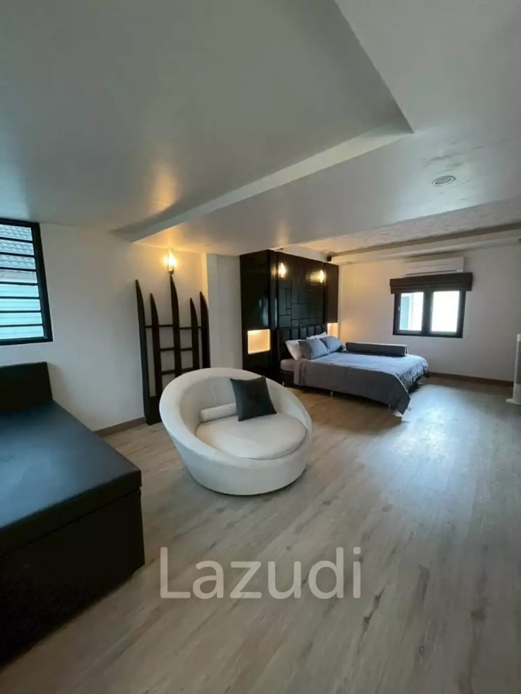 5-Bedroom Pool  Villa For Rent In Paklok
