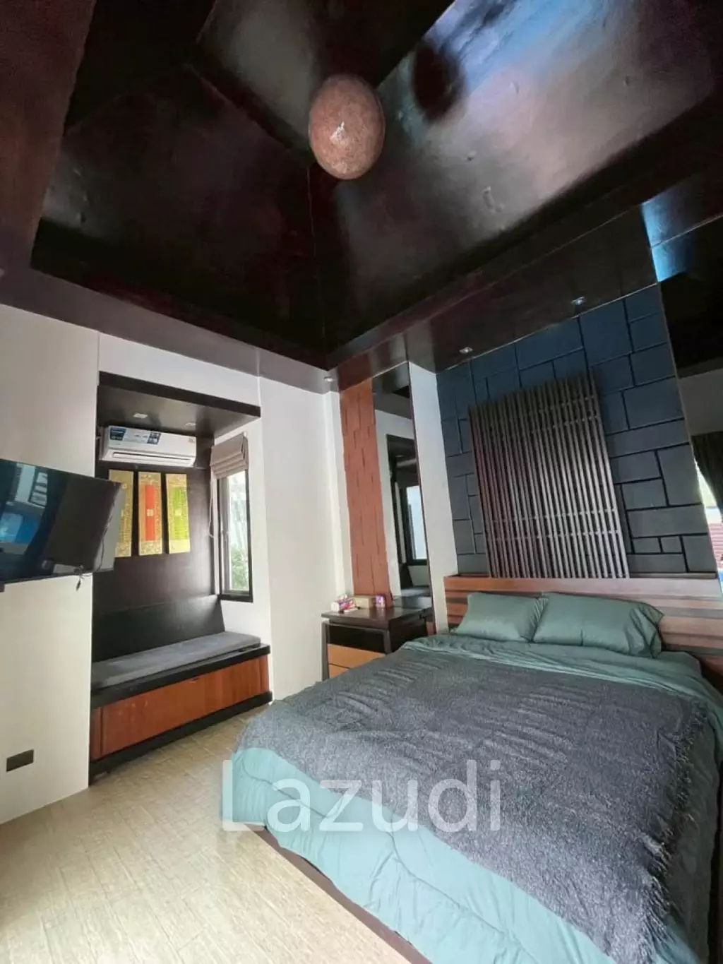 5-Bedroom Pool  Villa For Rent In Paklok