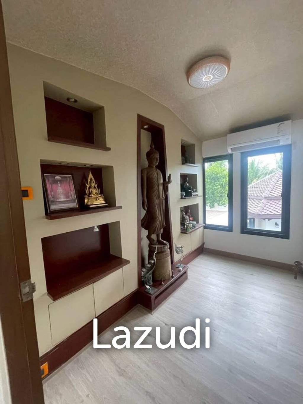 5-Bedroom Pool  Villa For Rent In Paklok