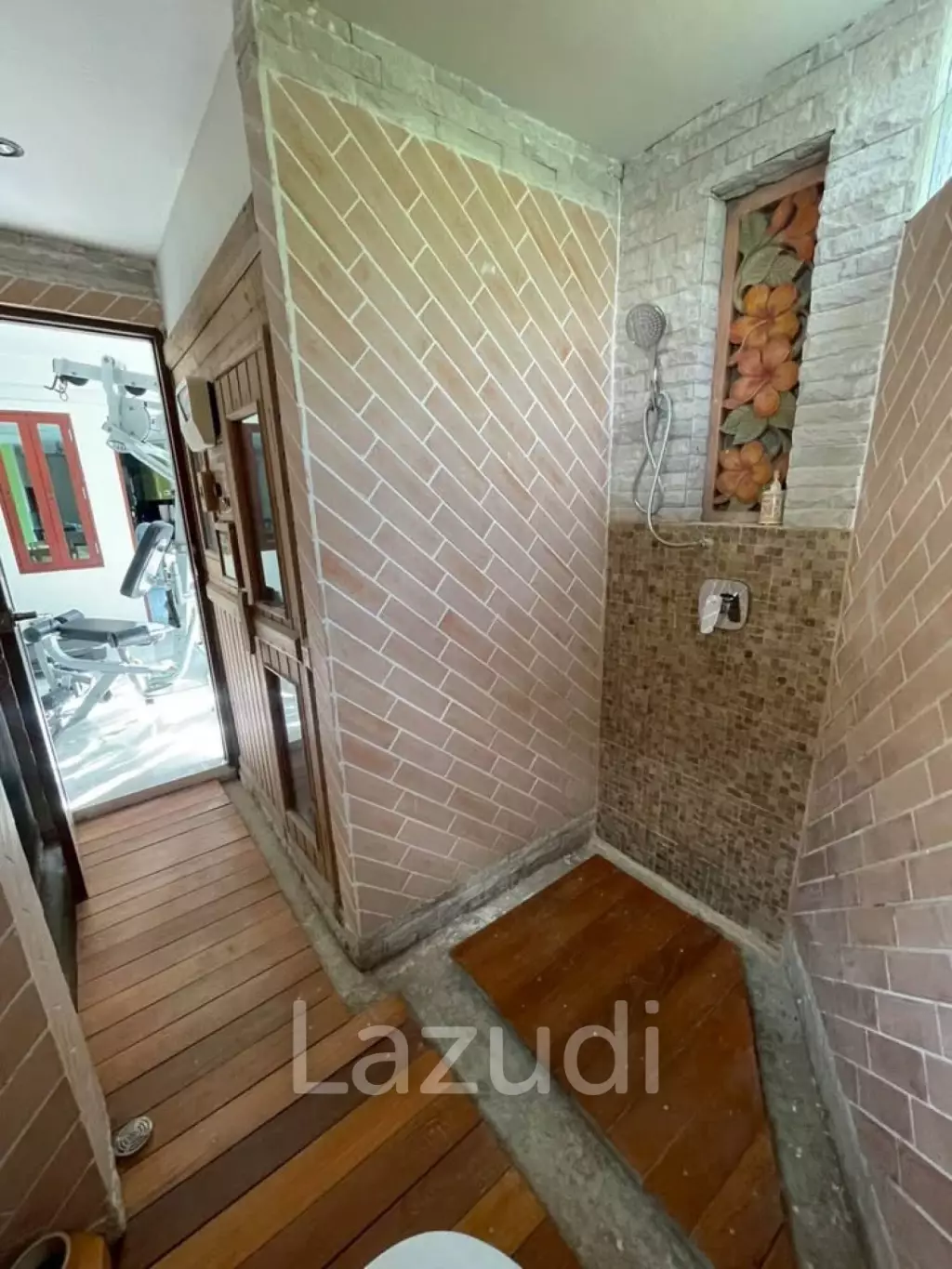 5-Bedroom Pool  Villa For Rent In Paklok