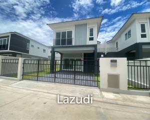 wo-Storey House for Rent in Wichit
