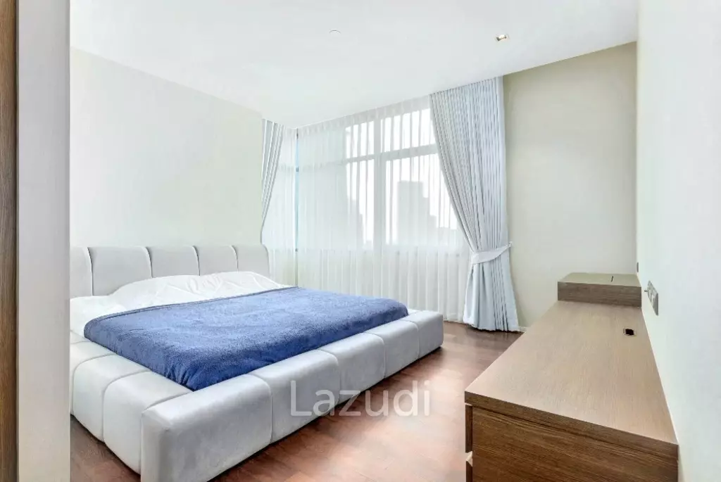 3 Bedrooms 4 Bathrooms 164 SQ.M The Diplomat 39