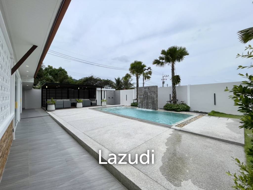 Renovated 4-Bedroom Pool Villa Near Headstart International School