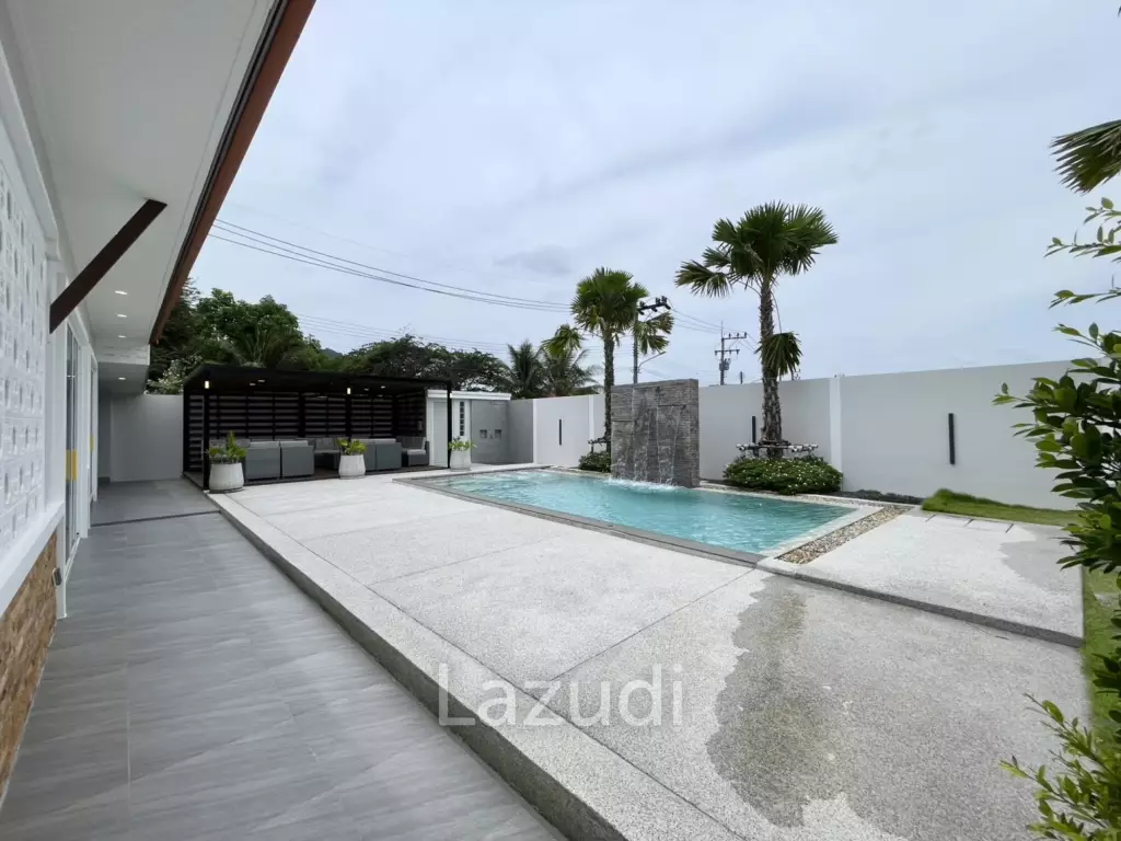 Renovated 4-Bedroom Pool Villa Near Headstart International School