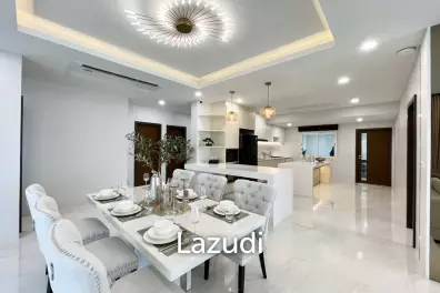 Renovated 4-Bedroom Pool Villa Near Headstart International School
