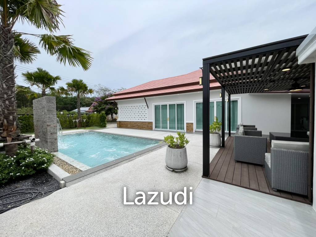 Renovated 4-Bedroom Pool Villa Near Headstart International School