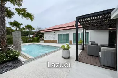 Renovated 4-Bedroom Pool Villa Near Headstart International School