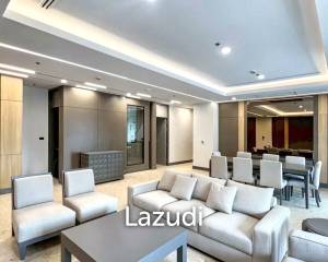 3 Beds 3 Baths 230 SQ.M Royal Residence Park