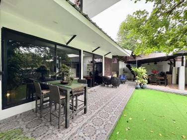 2-Bedroom Villa With Private Garden For Rent In Rawai