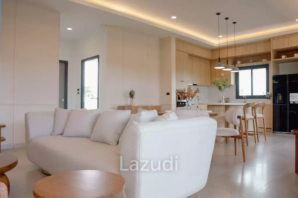 Modern Single-Story Villa in Hua Hin with Pool