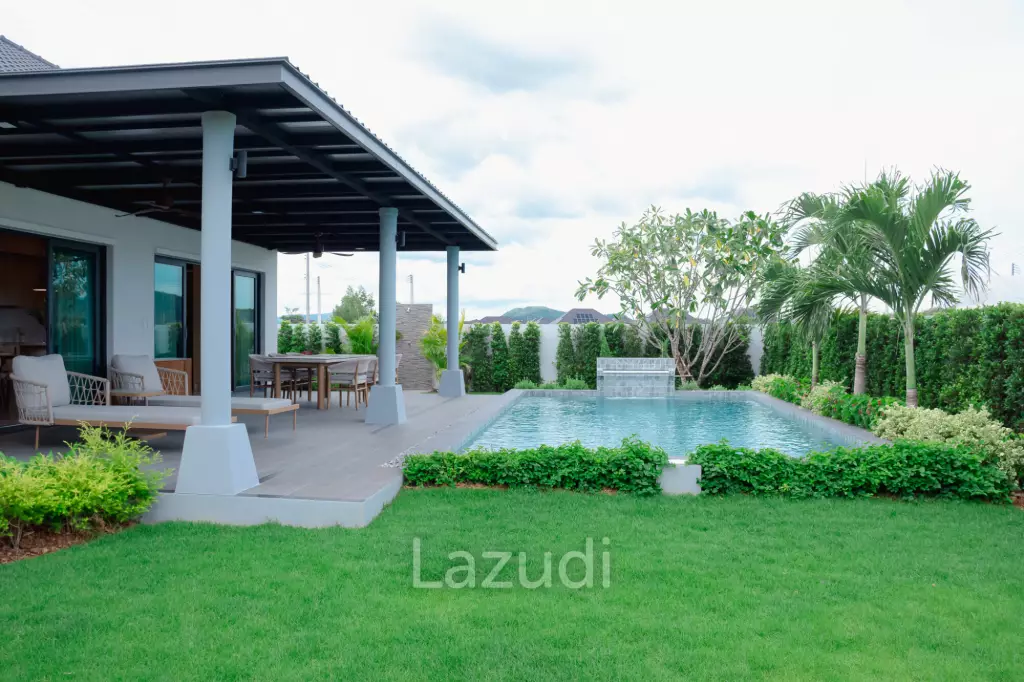 Modern Single-Story Villa in Hua Hin with Pool
