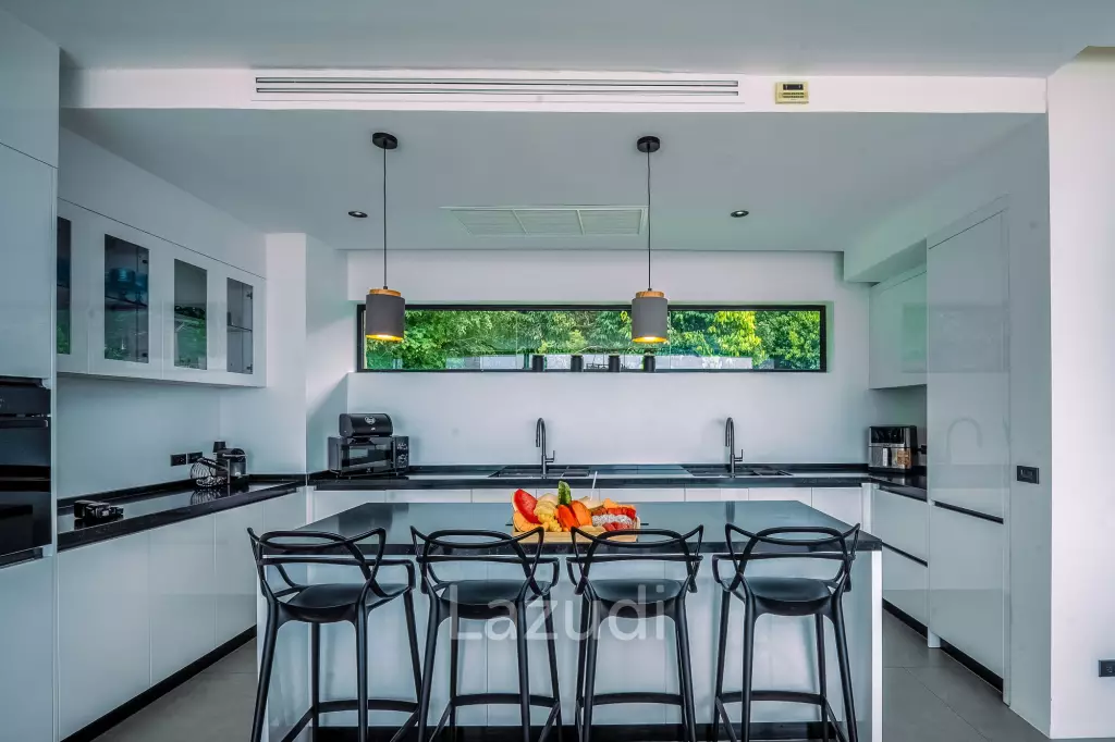 Luxury 6-Bedroom Sea View Villa – Choeng Mon, Koh Samui