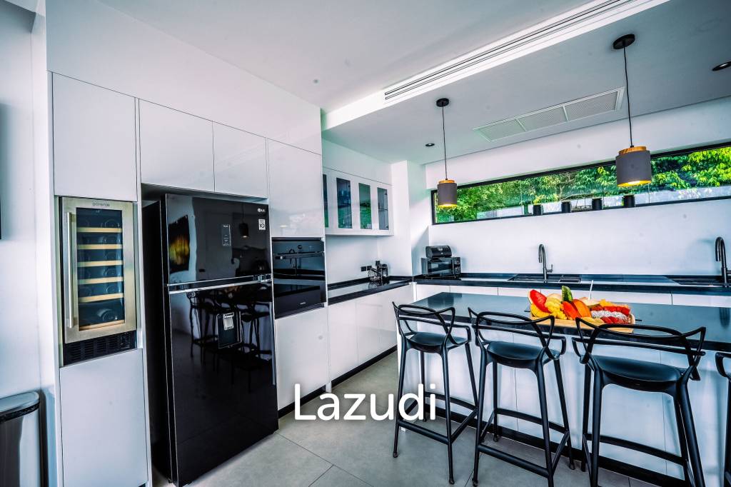 Luxury 6-Bedroom Sea View Villa – Choeng Mon, Koh Samui