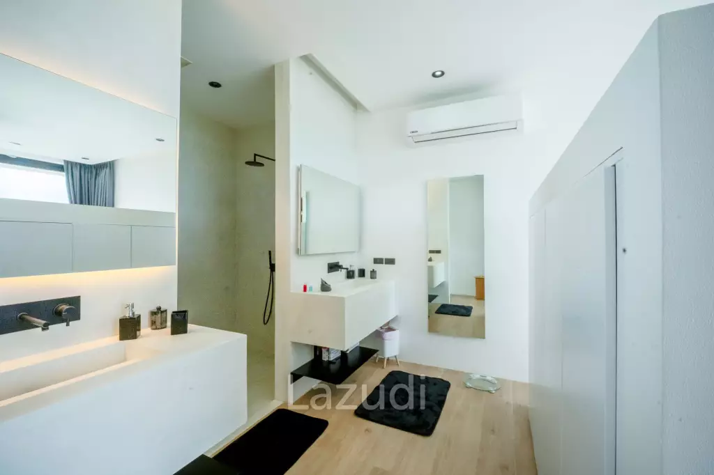 Luxury 6-Bedroom Sea View Villa – Choeng Mon, Koh Samui