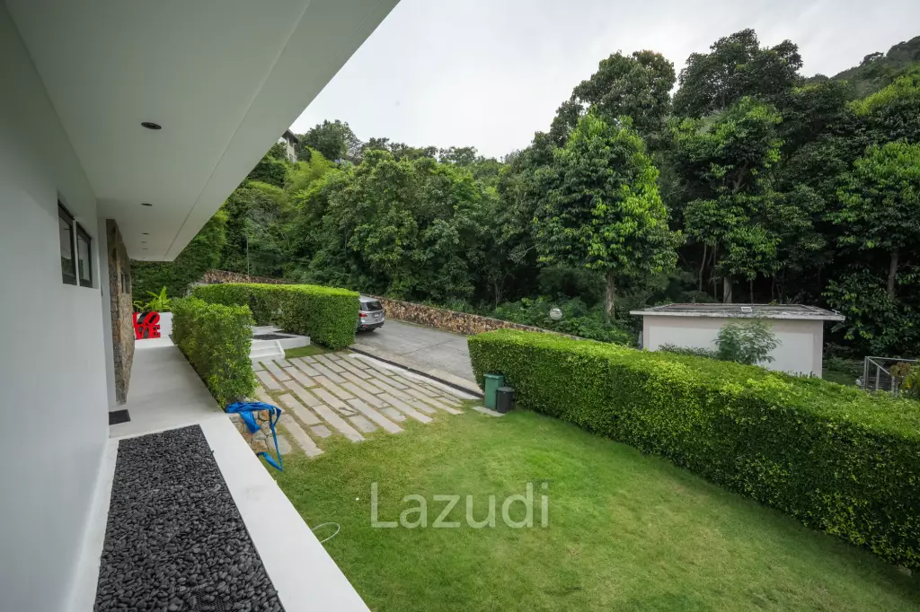 Luxury 6-Bedroom Sea View Villa – Choeng Mon, Koh Samui