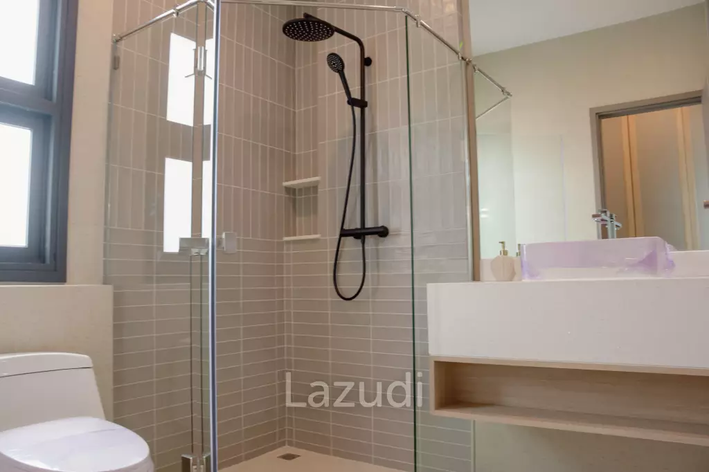 Luxurious Villa in Hua Hin With Pool and Garden Views
