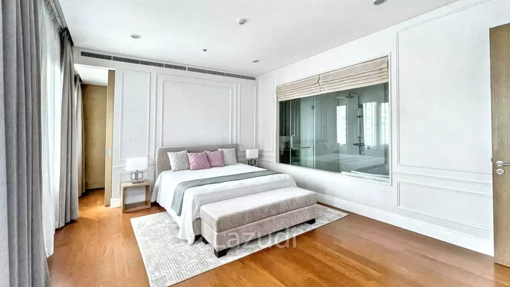 3 Bed 3 Bath 180 SQ.M Bright Sukhumvit 24